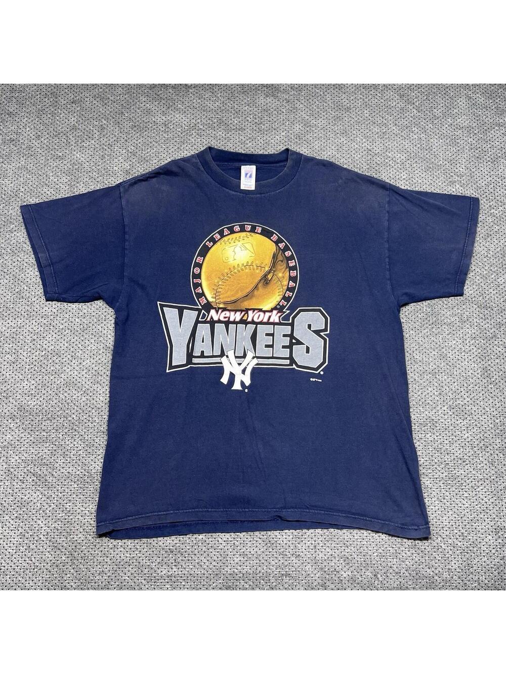 Vintage 1999 Logo 7 New York Yankees T-Shirt XL Major-League Baseball MENS RARE